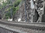 re-465-bls Dieser Extrazug war am 16.6.2007 f�r mich der Anlass an die alte L�tschberglinie zu gehen, statt ans Er�ffnungsfest nach Visp oder Frutigen.Am Nachmittag kriegte ich dann die Re 465 014 mit ihren 12 Wagen bei Lalden endlich auch vor die Linse der 'Videokamera'.