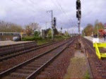 regionalverkehr-ohne-steuer--und-dostowagen Ausfahrender RE nach Kiel. Elmshorn, 20.04.07, 14:48 Uhr