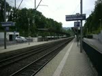 Ein ICE aus Zrich saust durch den Bahnhof Mellingen Heitersberg ( Kanton Aargau ) in wenigen Sekunden an mir vorbei. 15.7.2011