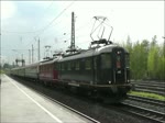 Re 4/4 I 10008 und 10019 mit Eurostrand Fun-Express bei sonntglichen Rckfahrten durch Bochum.