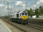247 007 f�hrt am 4. Mai 2012 durch D�sseldorf-Rath.
