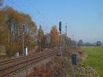 814 034-4 hatte am 03.11.15 Schnellzugdienst von Cheb über usti nad Labem gen Prag. Hier bei der Einfahrt in Tršnice mit dem Schlafwagen aus Kosice.