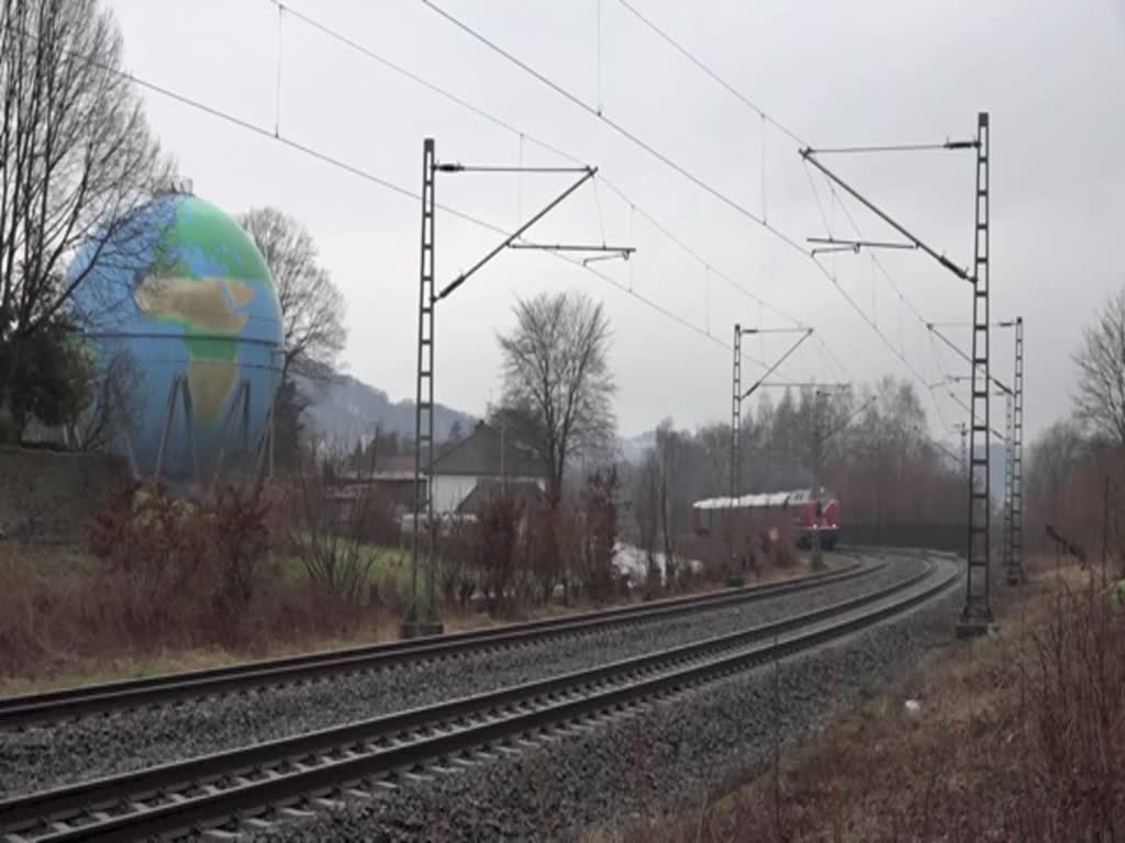 V200 033 auf der Linie V der Ruhrtalbahn in Wetter und Hagen, am 01.04.2018.