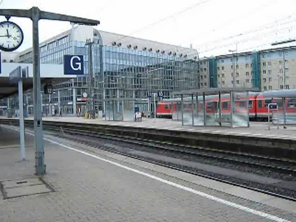 101 070-1  Die Adler Mannheim  mit IC gefilmt bei der Abfahrt aus dem Mnchener HBF. 20.12.2008.