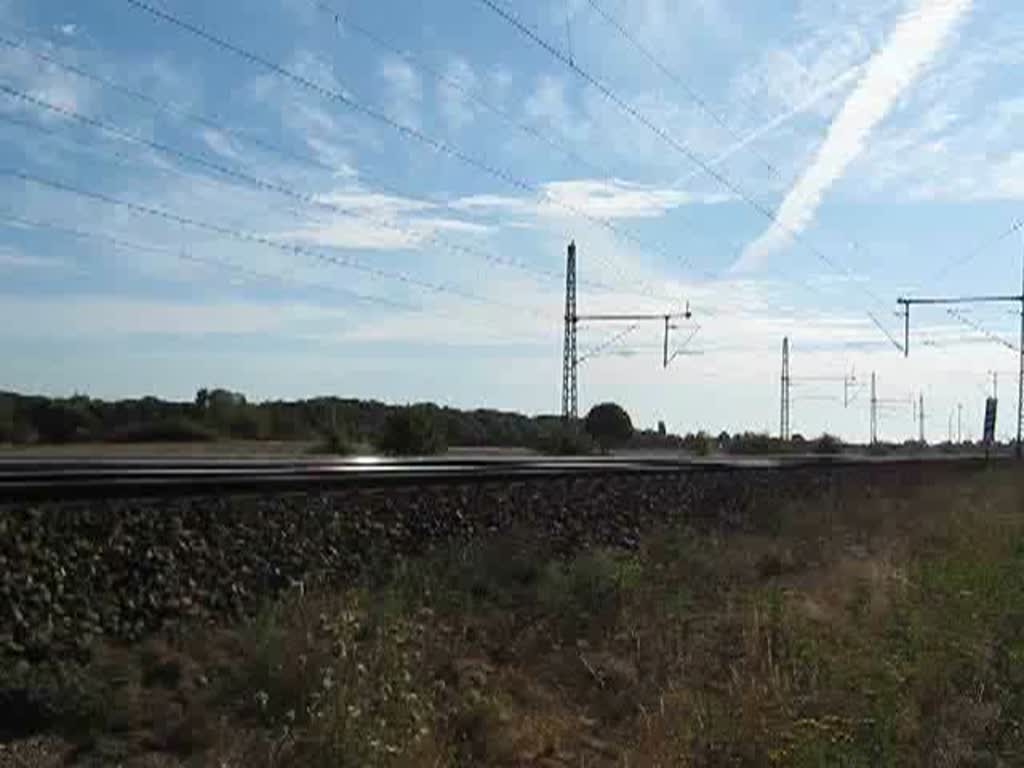 1116 234-4 der ITL mit einem Kesselwagenzug in Fahrtrichtung Wunstorf am 27.08.2009 durch Dedensen/Gmmer.