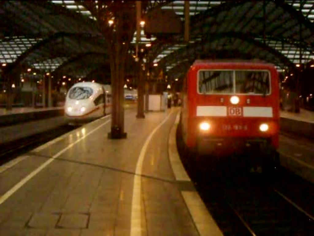 120 159-9 fhrt mit IC 2024 Frankfurt(Main)Hbf - Hamburg-Altona aus Kln Hbf aus, fast gleichzeitig fhrt ICE 516 Mnchen Hbf - Dortmund Hbf am Nebengleis ab. Htte ich dass frher gewusst, wre ich anders positioniert gewesen. Ich hoffe das Video findet trotzdem Gefallen.  26.03.08