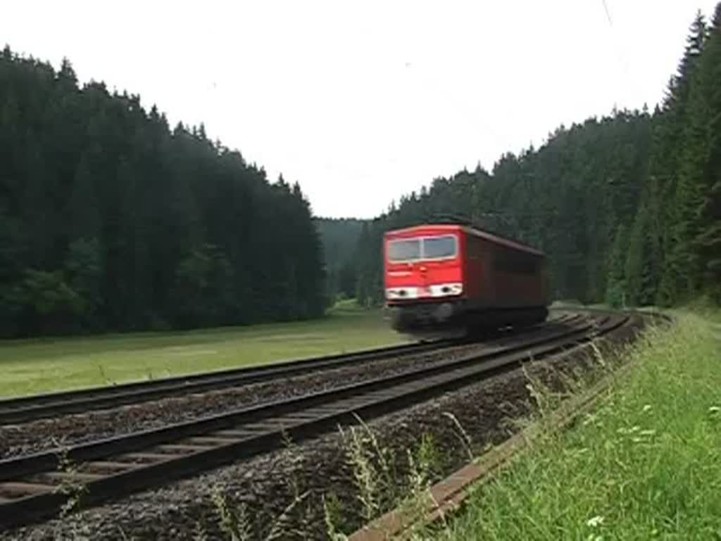 155 108-4 am 18. Juni 2008 zwischen Frtschendorf und Steinbach am Wald im Landkreis Kronach.