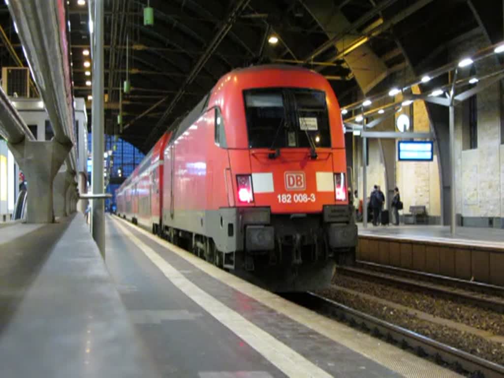 182 008-3 fhrt aus Berlin Ostbahnhof aus und spielt dabei eine Tonleiter. Regionalexpress Linie 2 nach Cottbus. 24.2.2012