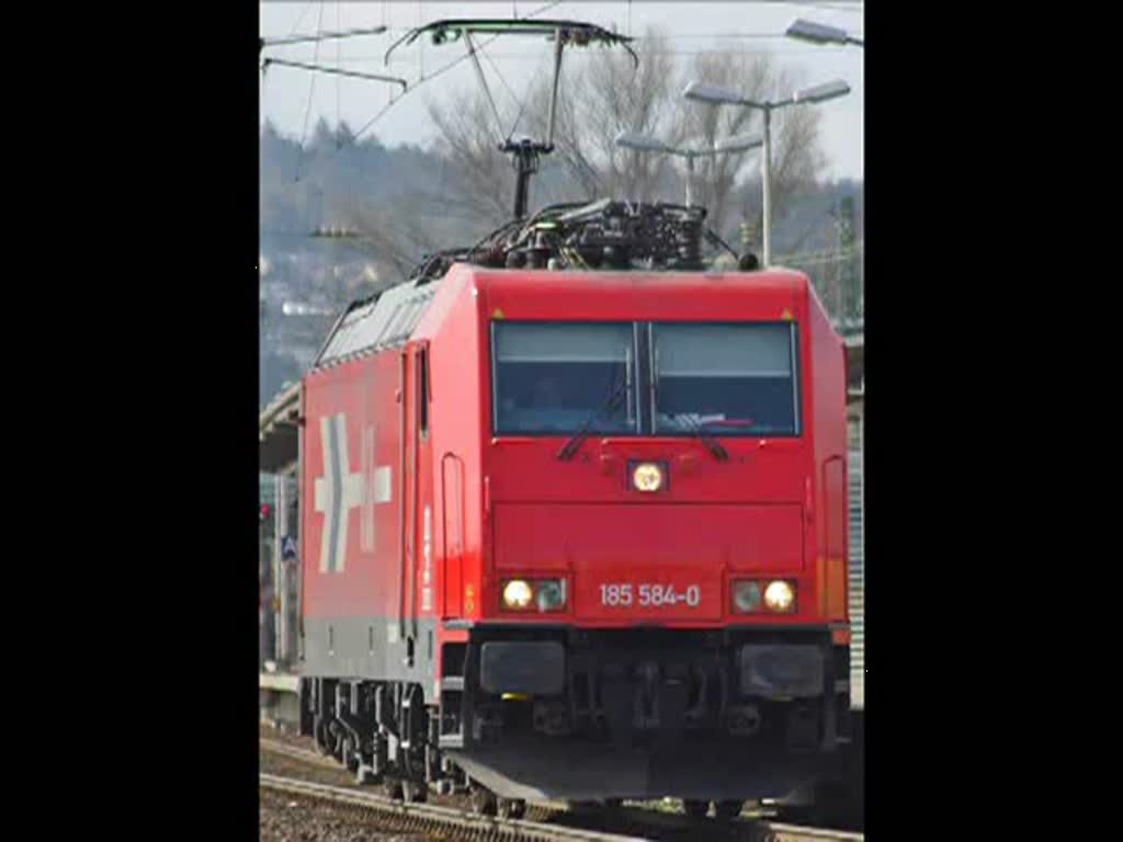 185 584-0 der HGK rauschte am 09.04.2010 Lz in Richtung Norden durch Bad Hersfeld.