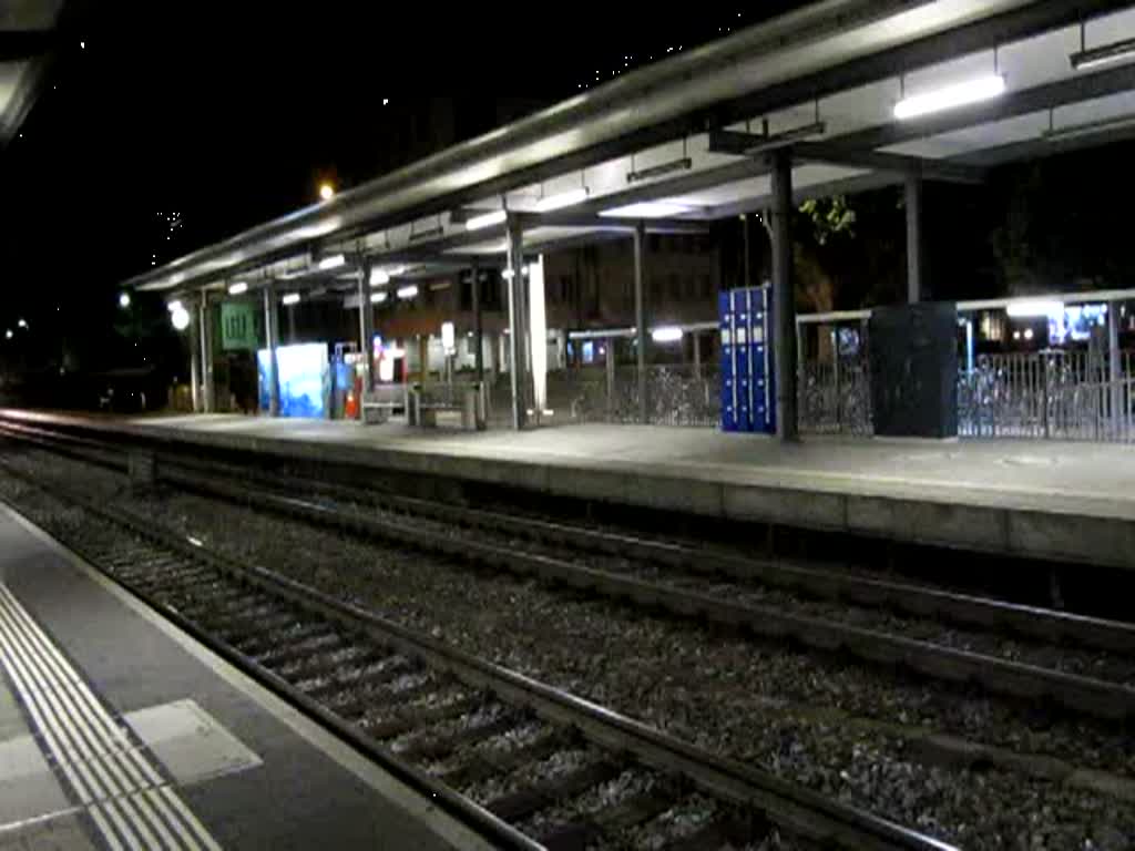 21.07.2010,eine Nacht in Pratteln, Re 485 mit Hupac.