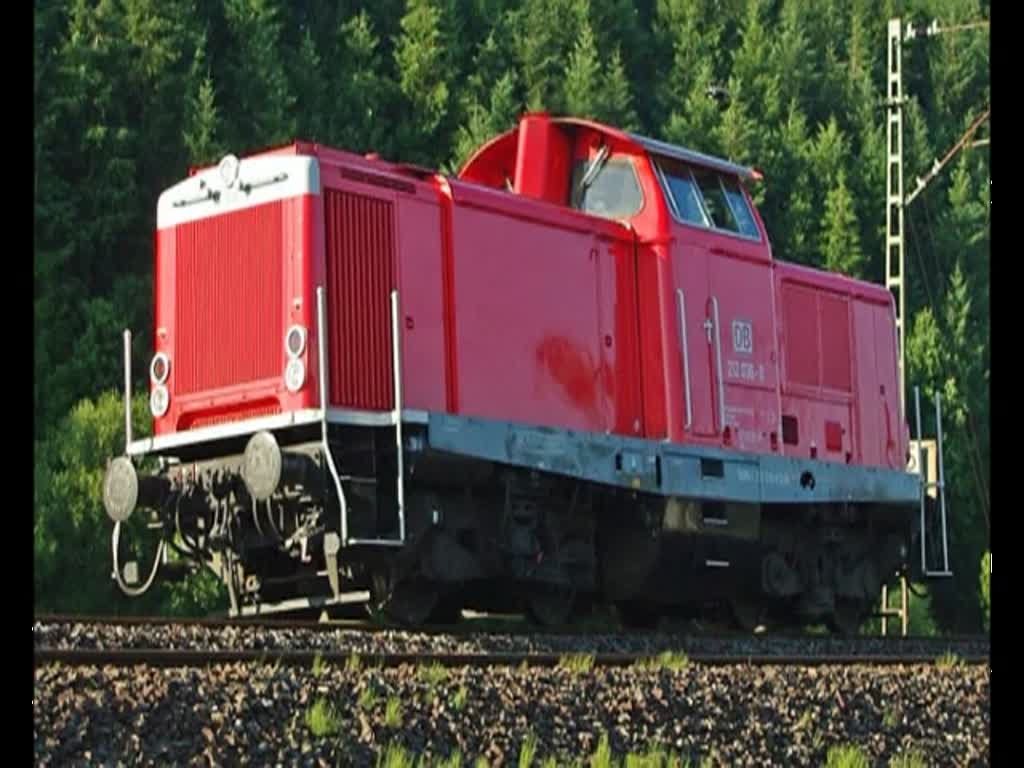 212 036-8 rauschte am 19.07.2010 Lz in Richtung Sden bei Oberhaun an uns vorbei!