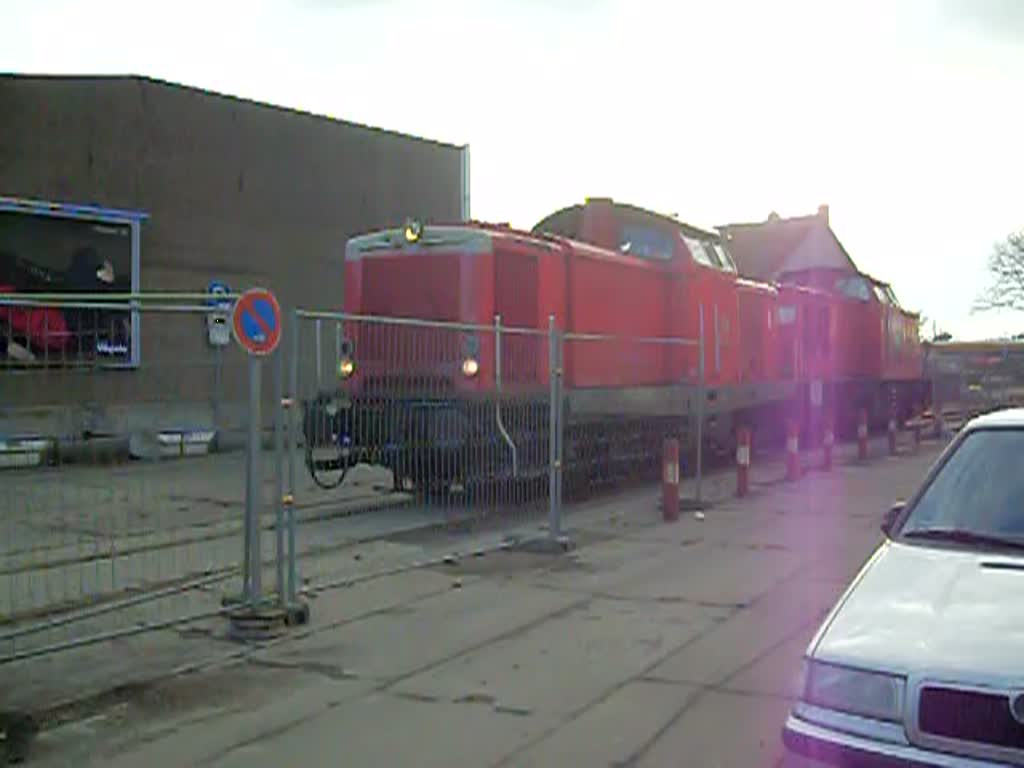 212 247 und 204 774 fuhren ins RAW Stendal.