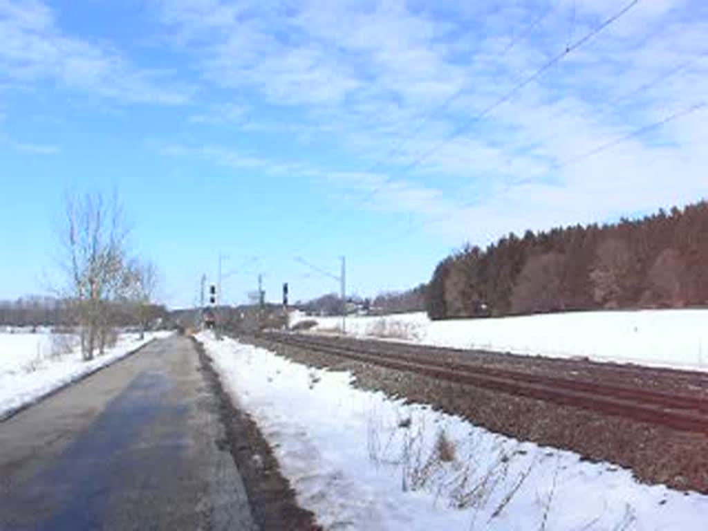 218 416 + 419 ziehen bei Geltendorf ein EC nach Mnchen. 28.02.09