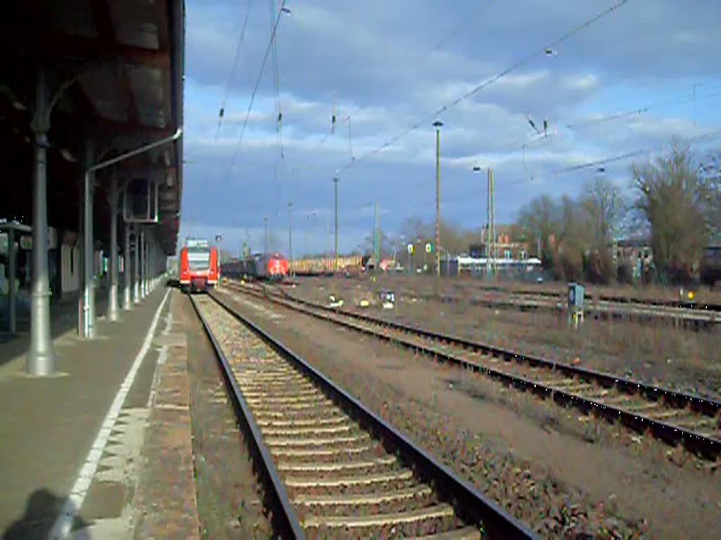 228 757 fuhr nach dem rangieren gleich in Richtung Arneburg.