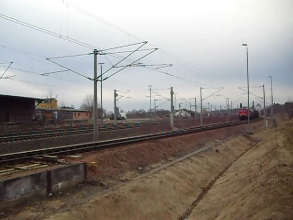 232 609-8 bei der Abfahrt in Reichenbach/V. oberer Bahnhof, am 12.02.11 in Richtung Zwickau.