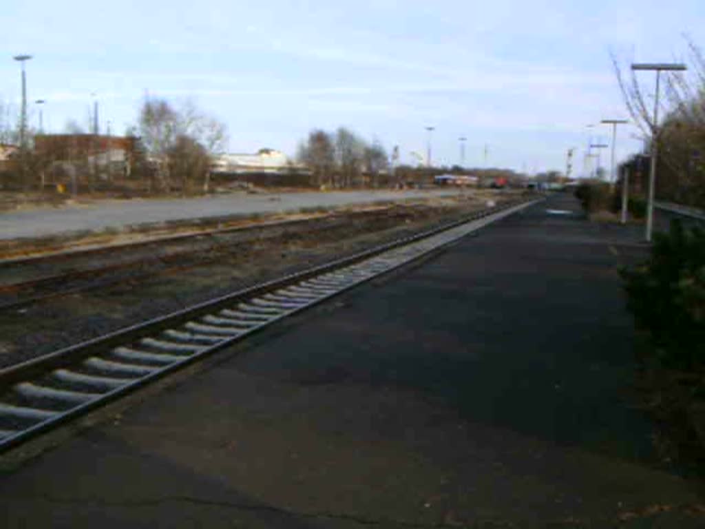 246 003 mit einen metronom Zug im Bahnhof ACV zur Weiterfahrt nach AH.(07.03.2009)
