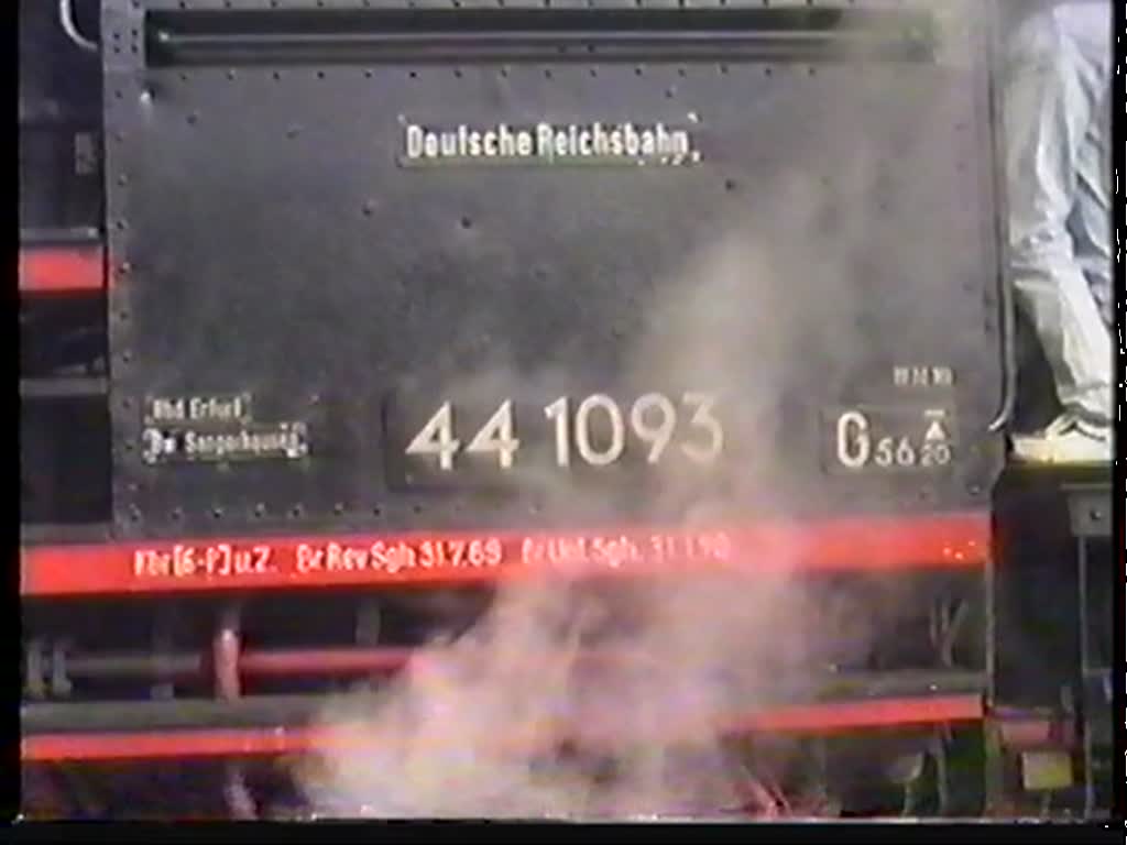 44 1093 am 3. Mrz 1990 auf der Fahrt von Nordhausen nach Oberhof.