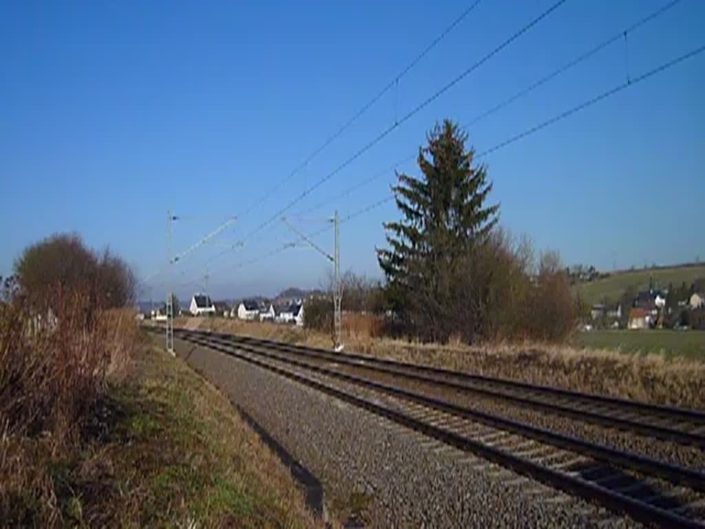 52 8154-8 ist am 22.02.14 in Steinpleis zu sehen. sie fährt einen Sonderzug von Leipzig nach Johanngeorgenstadt. 