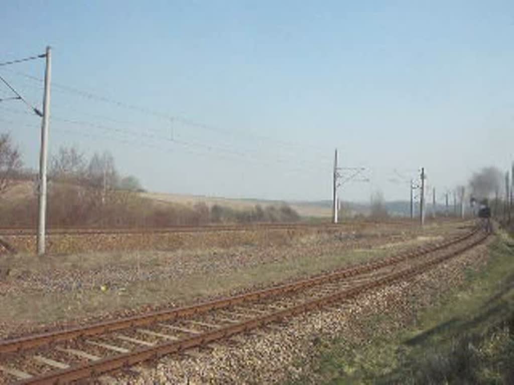 58 311 und 58 261 mit einer Güterzug durchfahrt zum Saisonauftakt im SEM-Chemnitz am 04.04.09