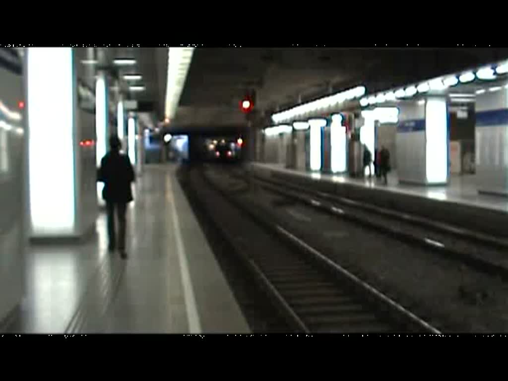 6020 bei der Einfahrt in den Bahnhof Landstrae / Wien Mitte und Ausfahrt in Richtung Praderstern 29.03.2010