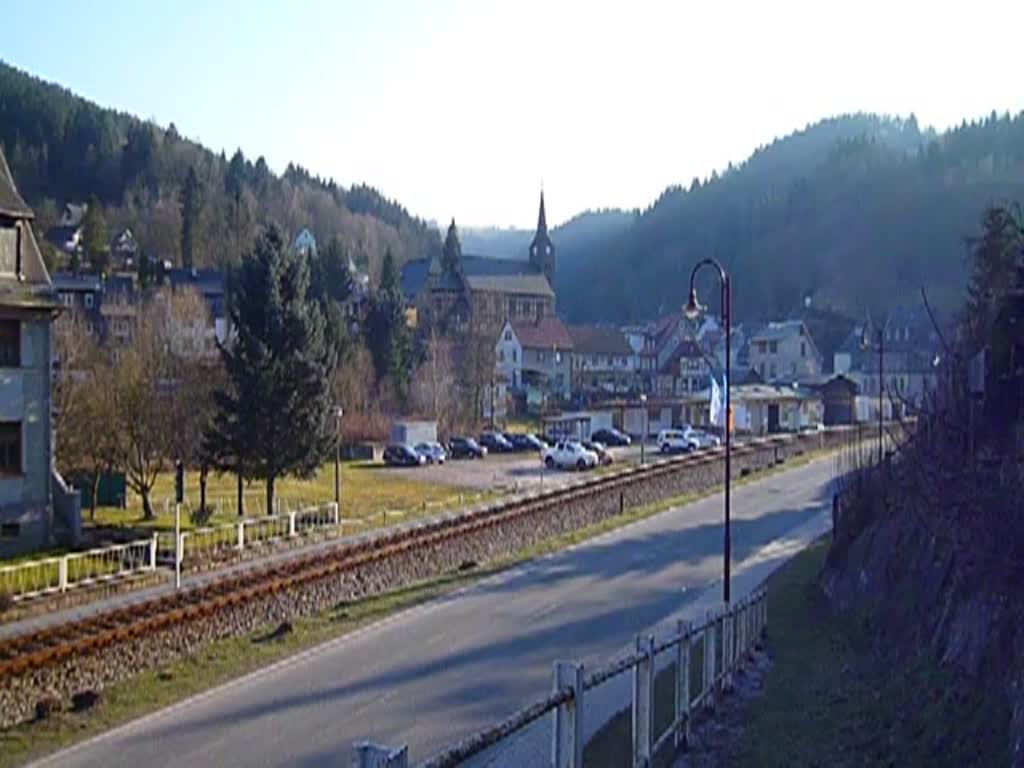 772 140 war am 20.03.15 wieder im Plandienst zwischen Rottenbach und Katzhütte eingesetzt. Hier zu sehen in Mellenbach-Glasbach.