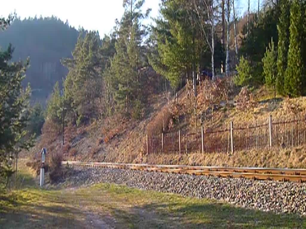 772 140 war am 20.03.15 wieder im Plandienst zwischen Rottenbach und Katzhütte eingesetzt. Hier zu sehen in Schwarzburg.