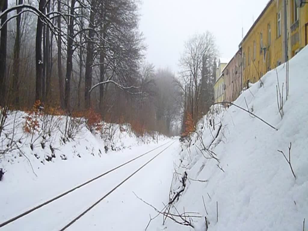 810 041-4 (Os 17244) zu sehen am 23.01.18 in Aš město.