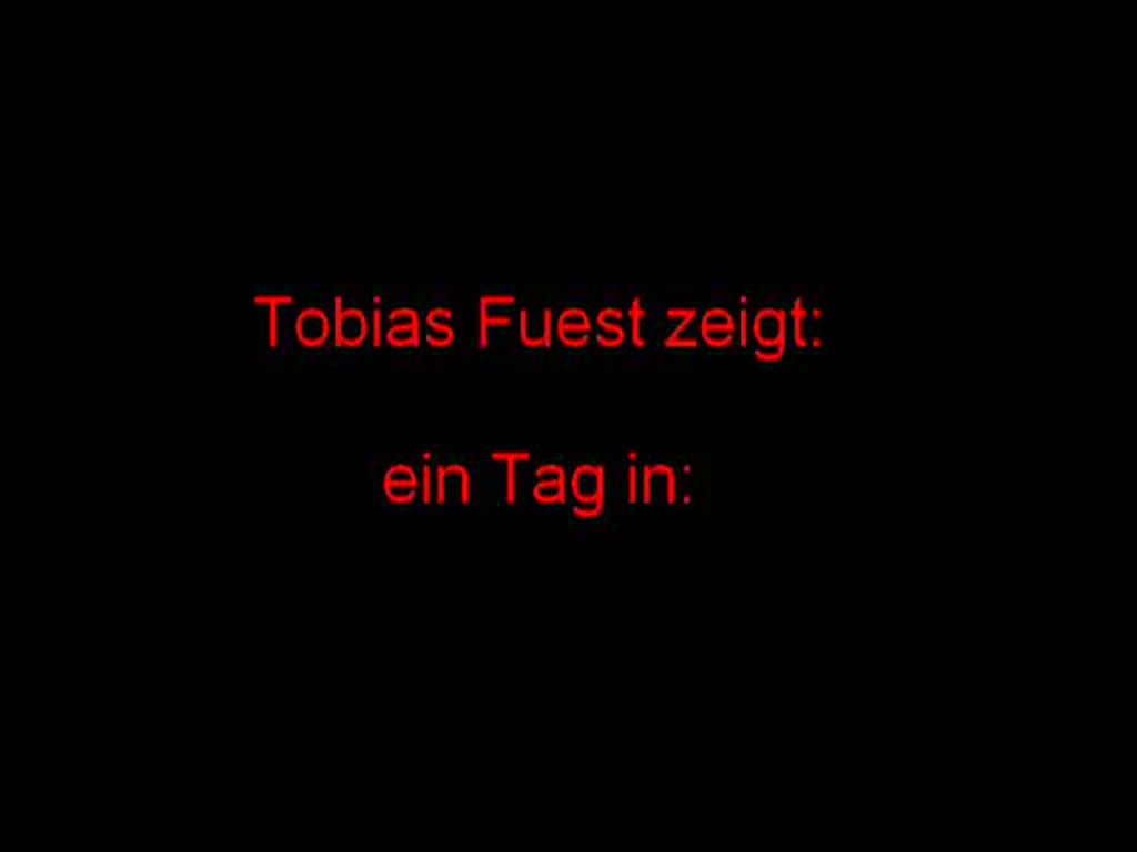 Am 02.04.2011 ging es nach Minden (Westfalen). Bis zum Fahrplanwechsel im Winter 2011 waren hier noch regelmig 110er-Bgelfalten vor den RegionalBahnen nach Rotenburg (Wmme) anzutreffen.
Das Wetter htte nicht besser sein knnen :)
Zu sehen gibt es in diesem Video natrlich die erwhnten Bgelfalten, eine orienrote 120 und vieles mehr!

Musik: Goaschuld - Far Angel
(wie bei den anderen Videos auch ist das Lied nicht GEMA geschtzt!)