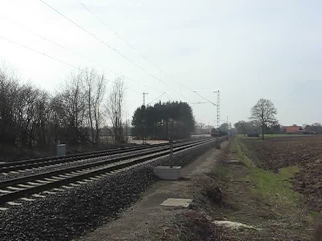 Am 24.03.2010 fuhr 482-032-0 mit Kesselzug zwischen Dlmen und Mnster. Leider konnte ich die Nummer der zweiten Lok nicht erkennen, nur das sie zur SBB gehrt.