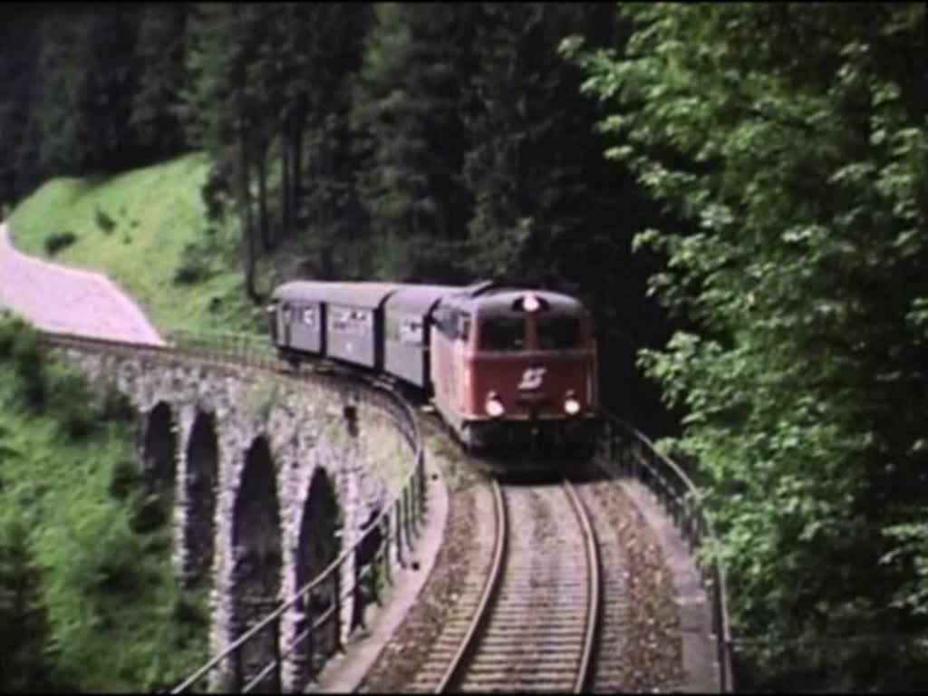 Am 30. Juni 1981 mit ÖBB 2043 557 Fahrt von Eisenerz nach Vordernberg über die Erzbergstrecke.