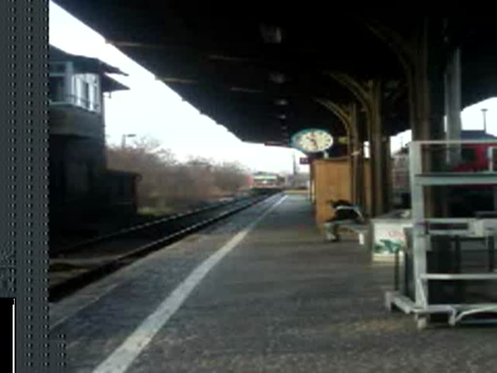 Anfahrt des RB 46 am 15.01.08 in den Bahnhof Forst (Lausitz):