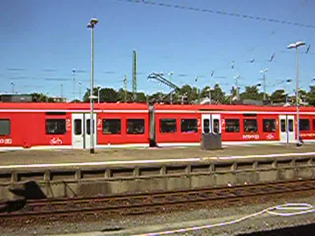 Auch dieses Video zeigt einen Regional-Express auf dem Saarbrcker-Hauptbahnhof.