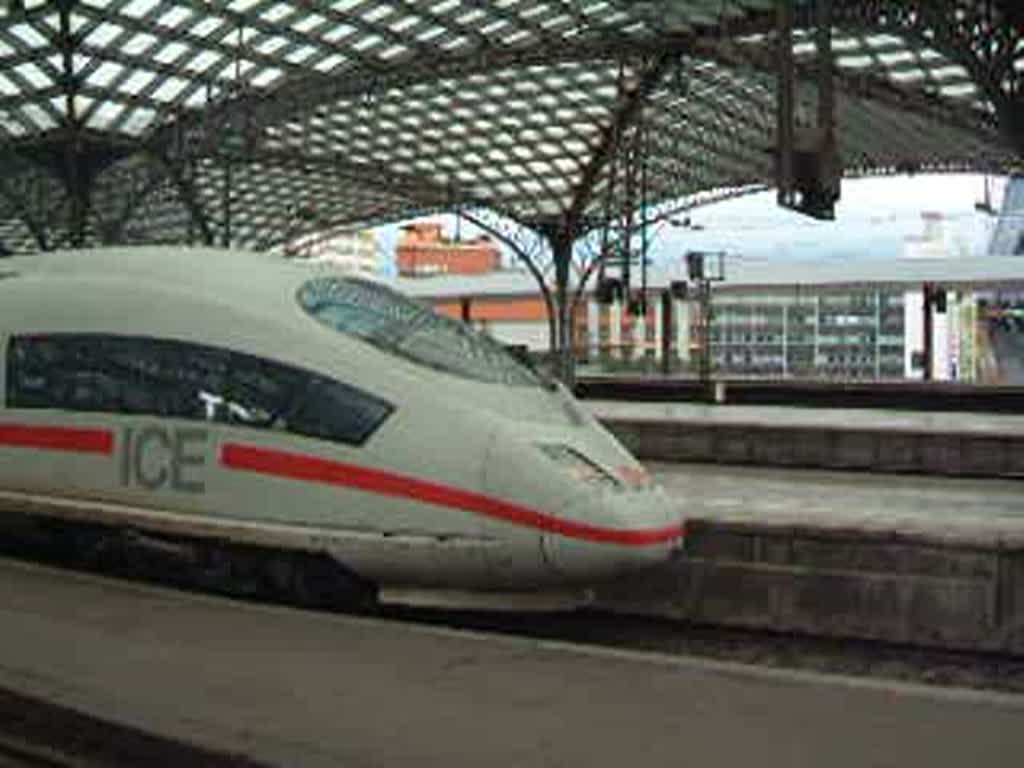 Ausfahrt von 2 ICE3 (Br 403) aus Kln Hbf. Der hintere ICE3 trug den  Taufnamen  Westerland(Sylt) .