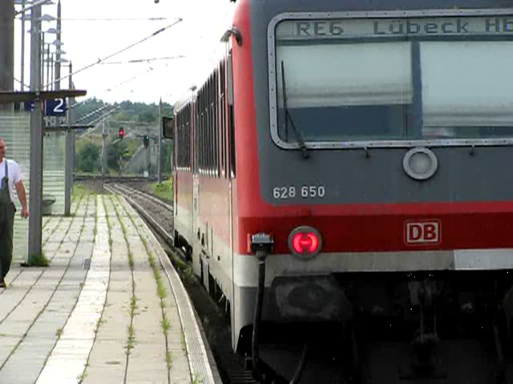 Ausfahrt BR 628/928 650 -DB AG- als RE 5308 aus dem Bahnhof Blankenberg 08.08.2009