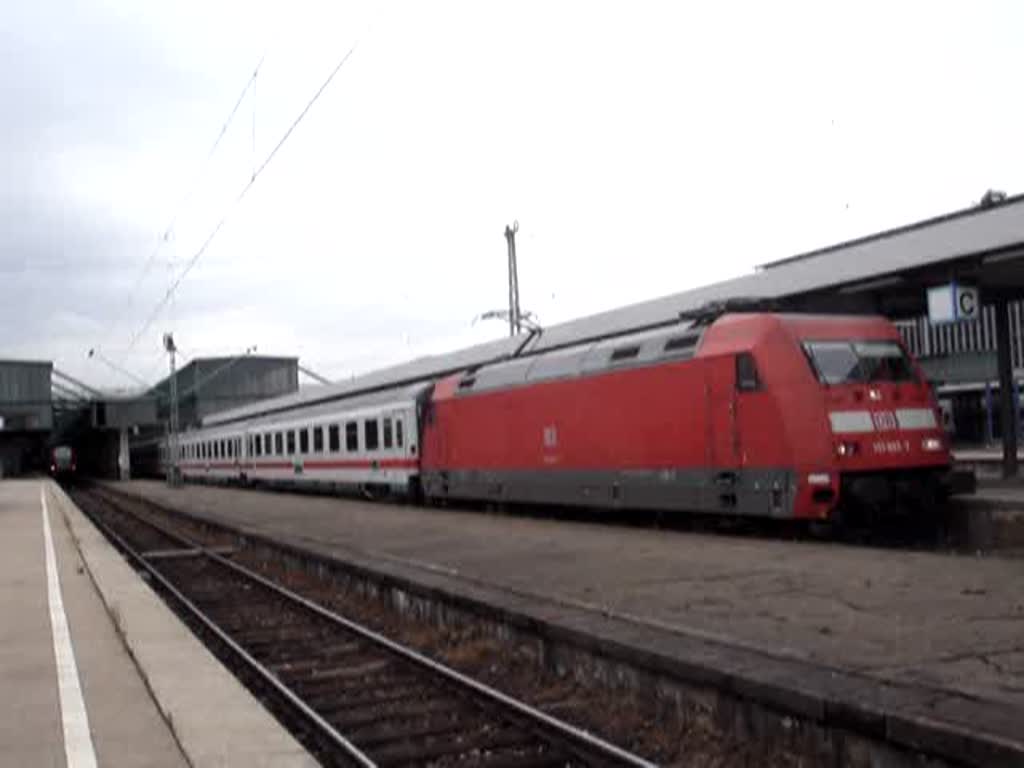 Ausfahrt einer Br.101 mit InterCity. Aufgenommen am 3.Juli 2007