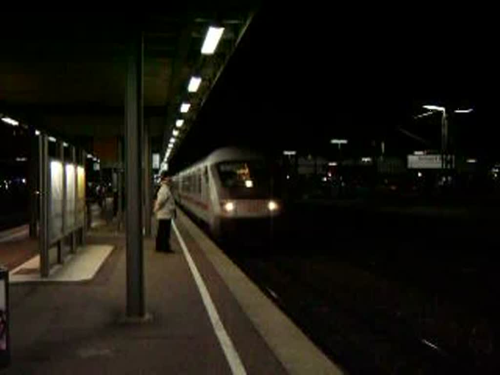 Ausfahrt des IC 2318 nach Dortmund Hbf mit Schublok 101 070  Adler Mannheim  aus Stuttgart Hbf. 