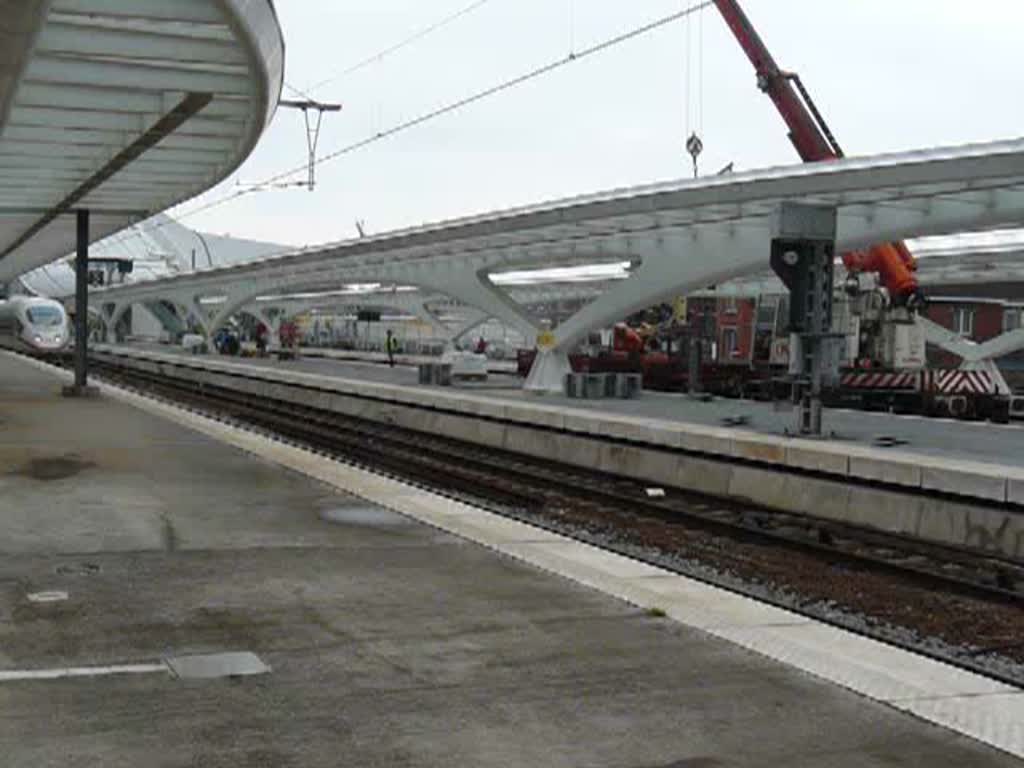 Ausfahrt des ICE 3M 4604 aus dem Bahnhof Lige Guillemins in Richtung Frankfurt/Main via Kln am 18.05.08.