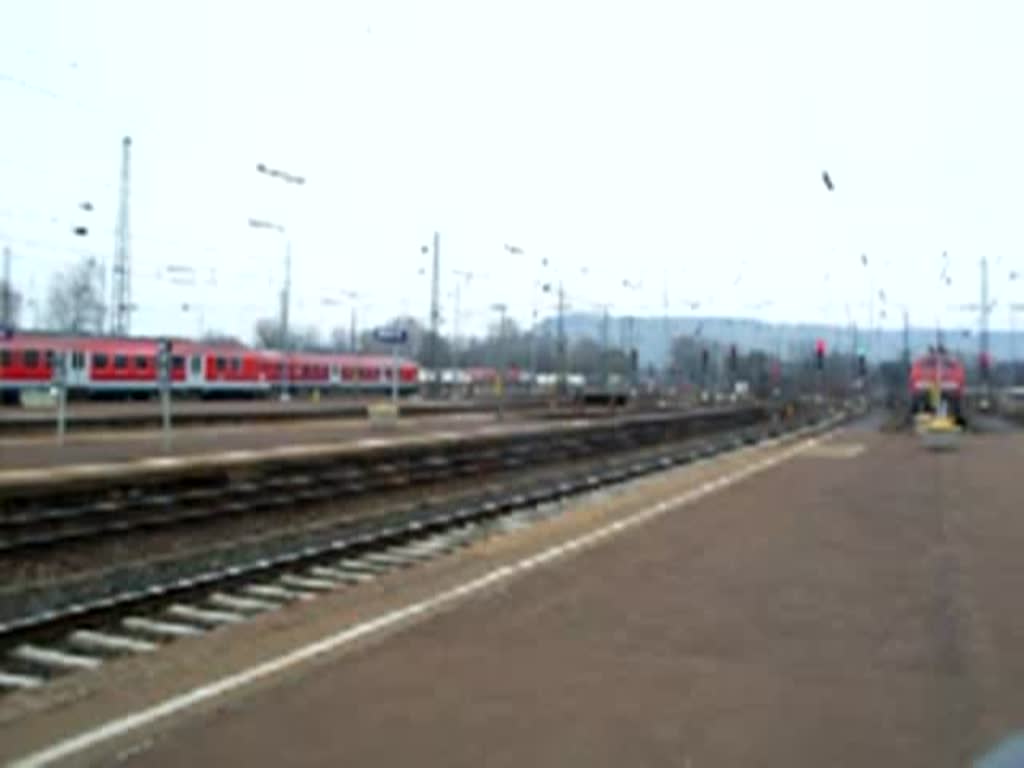 Ausfahrt des RE nach Mosbach-Neckarelz aus dem Heilbronner Hbf.
Am 17. Mrz 2007. 