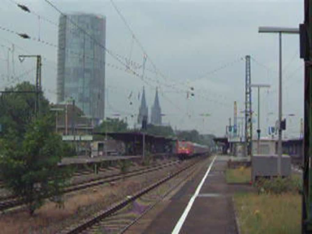 Br 101 mit IC Kln Hbf - Leipzig Hbf in Kln-Messe/Deutz.