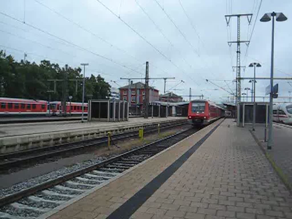 Br 611 nach Schaffhausen, bei der Ausfahrt aus Singen am 7. Juni 2008