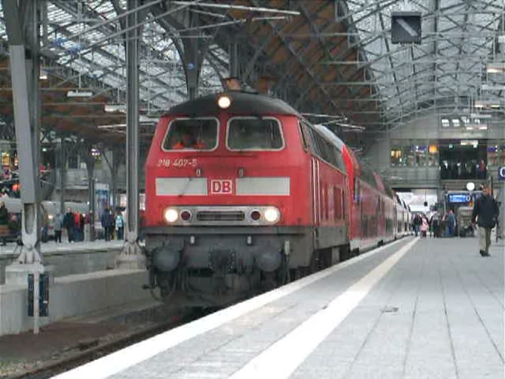 BR218 407-5 beim Rangieren im Lbecker Hbf.(13.12.08)