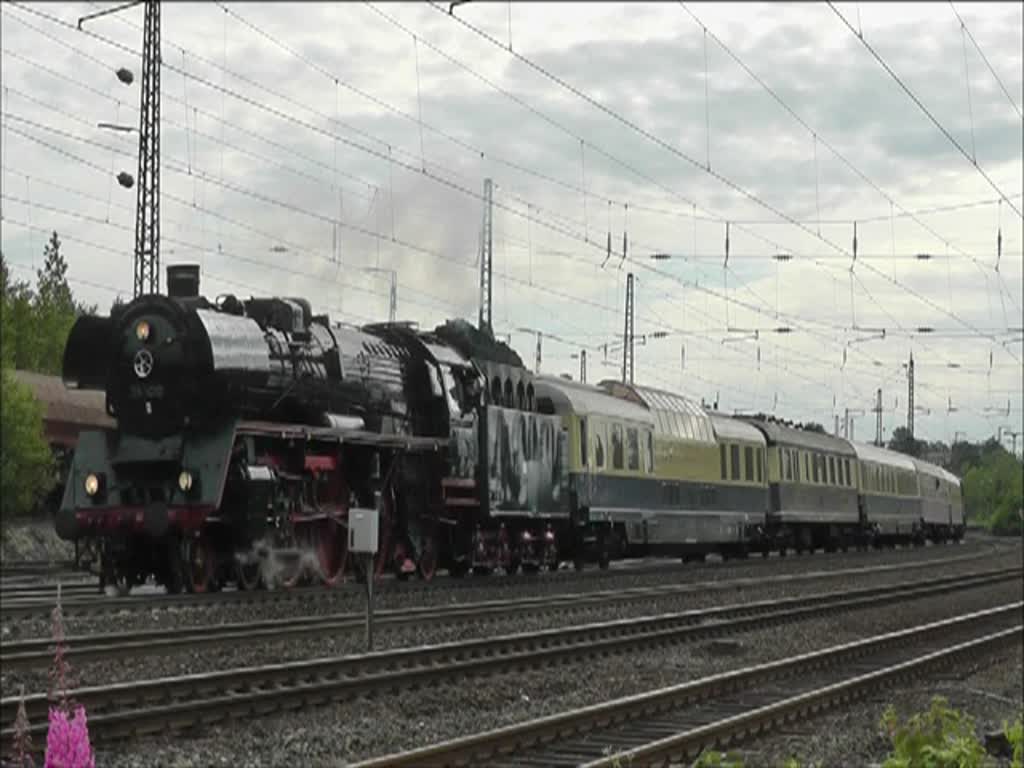  Dampfross und Rheinromantik , unter diesem Motte fuhr am 24. Juni 2012 die 03 1010 mit Unterstützung durch E 42 151 einen Sonderzug von Münster durch Bochum nach Königswinter und zurück.