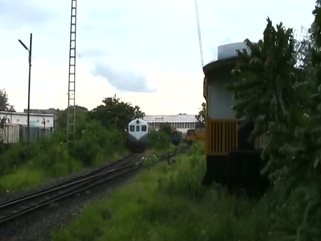 Davenport 535 (Baujahr 1952 !!!) am 13. Juni 2011 im Depot Nakhon Ratchasima.