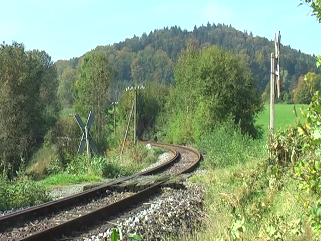 Der Schienenbus der Passauer Eisenbahnfreunde am 03.10.2012 bei Waldkirchen.