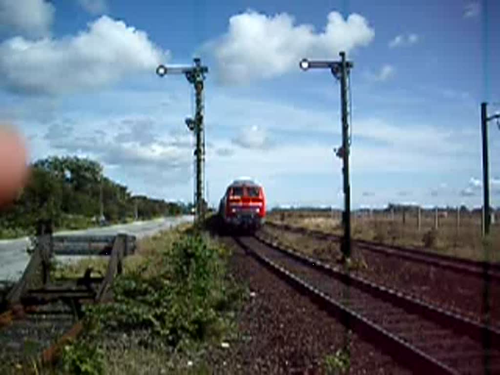 Der SyltShuttle erhlt gerade die ausfahrt am Bahnhof Keitum auf Sylt 
Der DB Shuttle ist gerade auf dem weg nach Westerland.

Sylt im Sommer 2009

