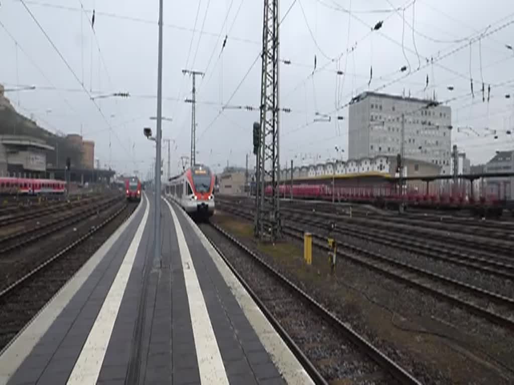 der vias als se10 fährt aus dem koblenz hbf raus , den 21.03.2015 
gruß an den netten Tf zurück 