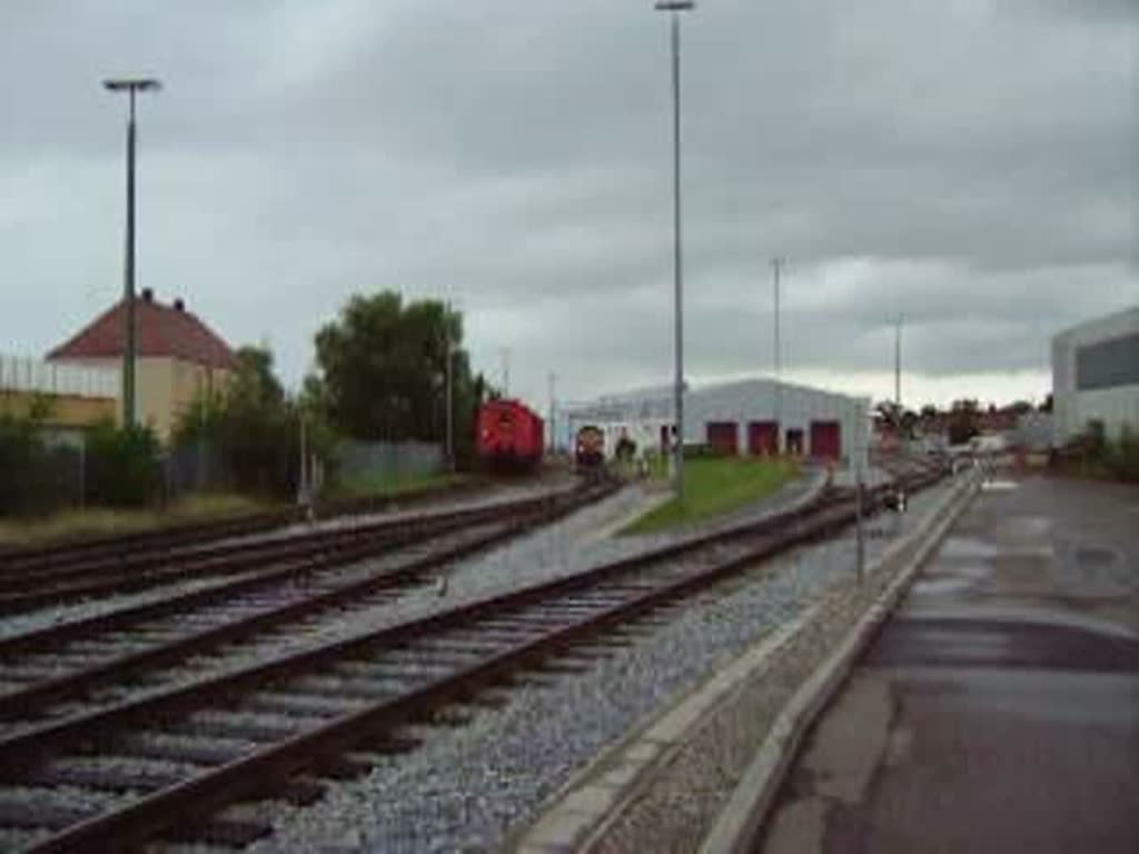 Die Class 66 der HGK im Kempten Depot beim rangieren. 