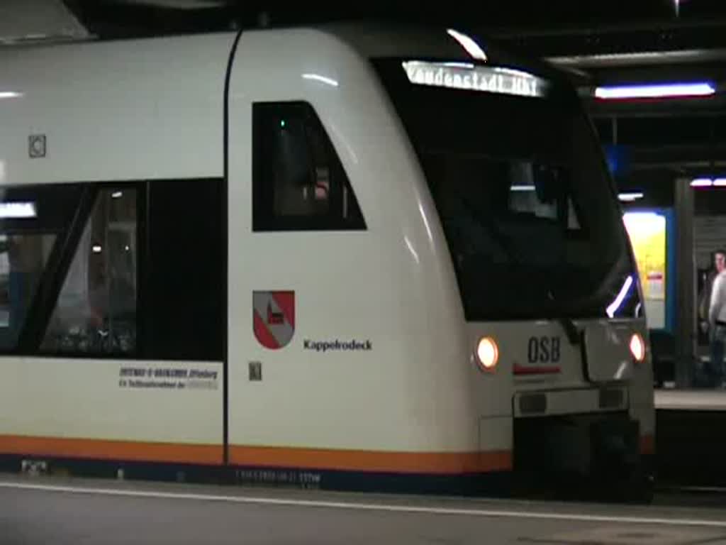 Die OSB 87371 fhrt am 20. Januar 2008 mit ca. 10 Minuten Versptung aus dem Bahnhof Offenburg in Richtung Freundenstadt. Hier das Fahrzeug VT 511 mit der Aufschrift  Kappelrodeck  (hat SNCF-Zulassung). Der Triebzug braust planmig um 18:04 Uhr in 1:13 Stunden unter anderem das Kinzigtal hoch in Richtung FDS.