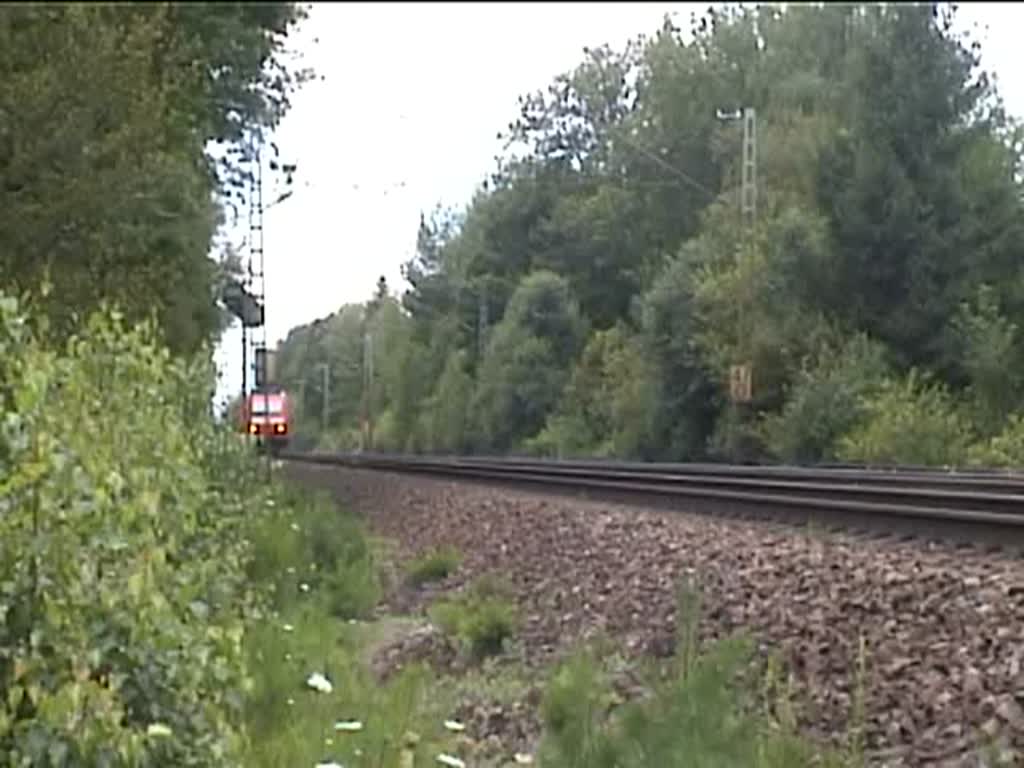Ein GZ auf der Strecke zwischen Kaiserslautern und Hochspeyer 08.04.2005 Zuglock ist eine 185er.