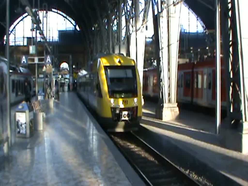 Ein HLB/TSB Lint in Frankfurt am Main Hbf am 30.01.11